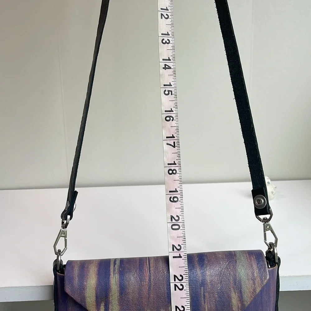 Jon Wye Leather Clutch Crossbody - Picture 16 of 17